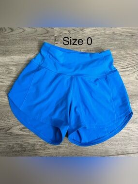 Lululemon Women's Active Running Shorts - Bright Blue